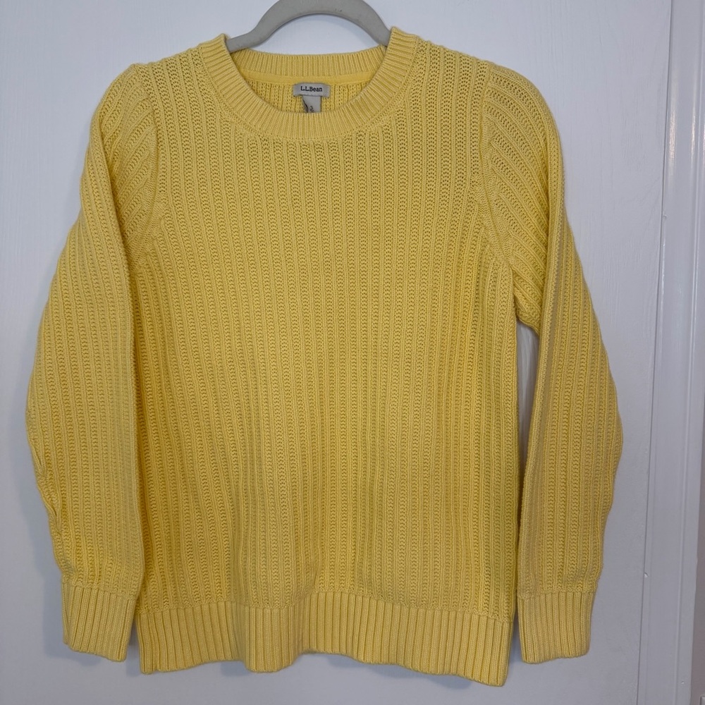 L.L. Bean Butter Yellow Knit Pullover Sweater